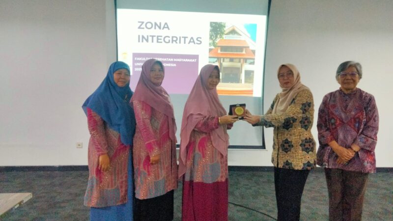 Studi Banding Penerapan Zona Integritas di FKM UI